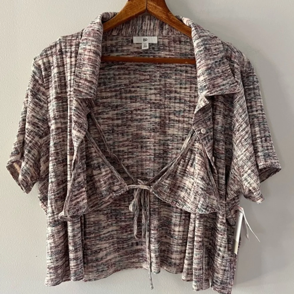NWT BP. Button Up Shirt & Bralette set, space dyed, blue purple marl, size 2X‎